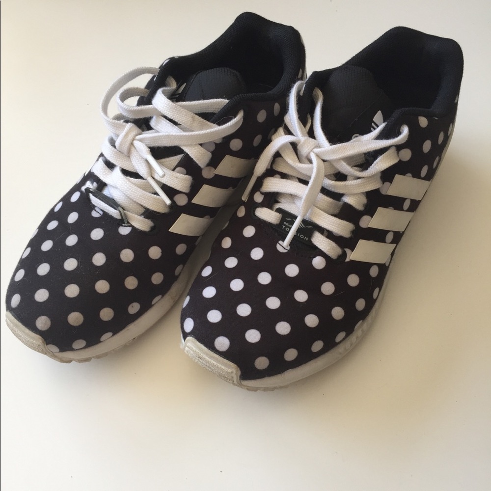 Adidas torsion Size 6